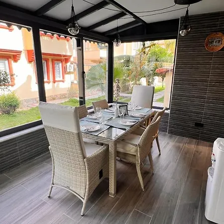 Villa Konak Club *